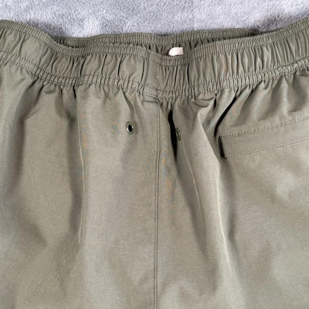 Calvin Klein Swim Shorts Mens Size XL Green Repreve Stretch Lined Trunks